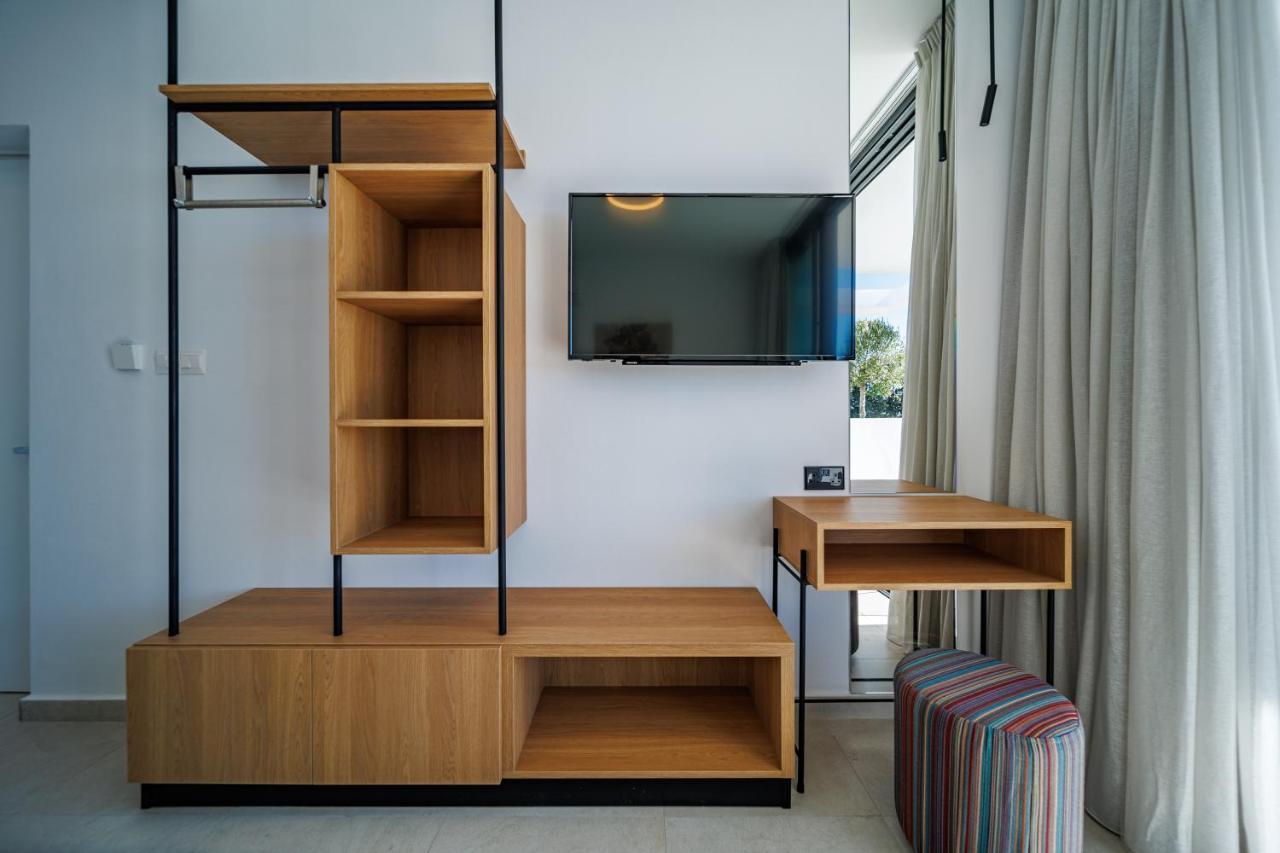 Regency Boutique Hotel Holiday Suites Paphos Buitenkant foto