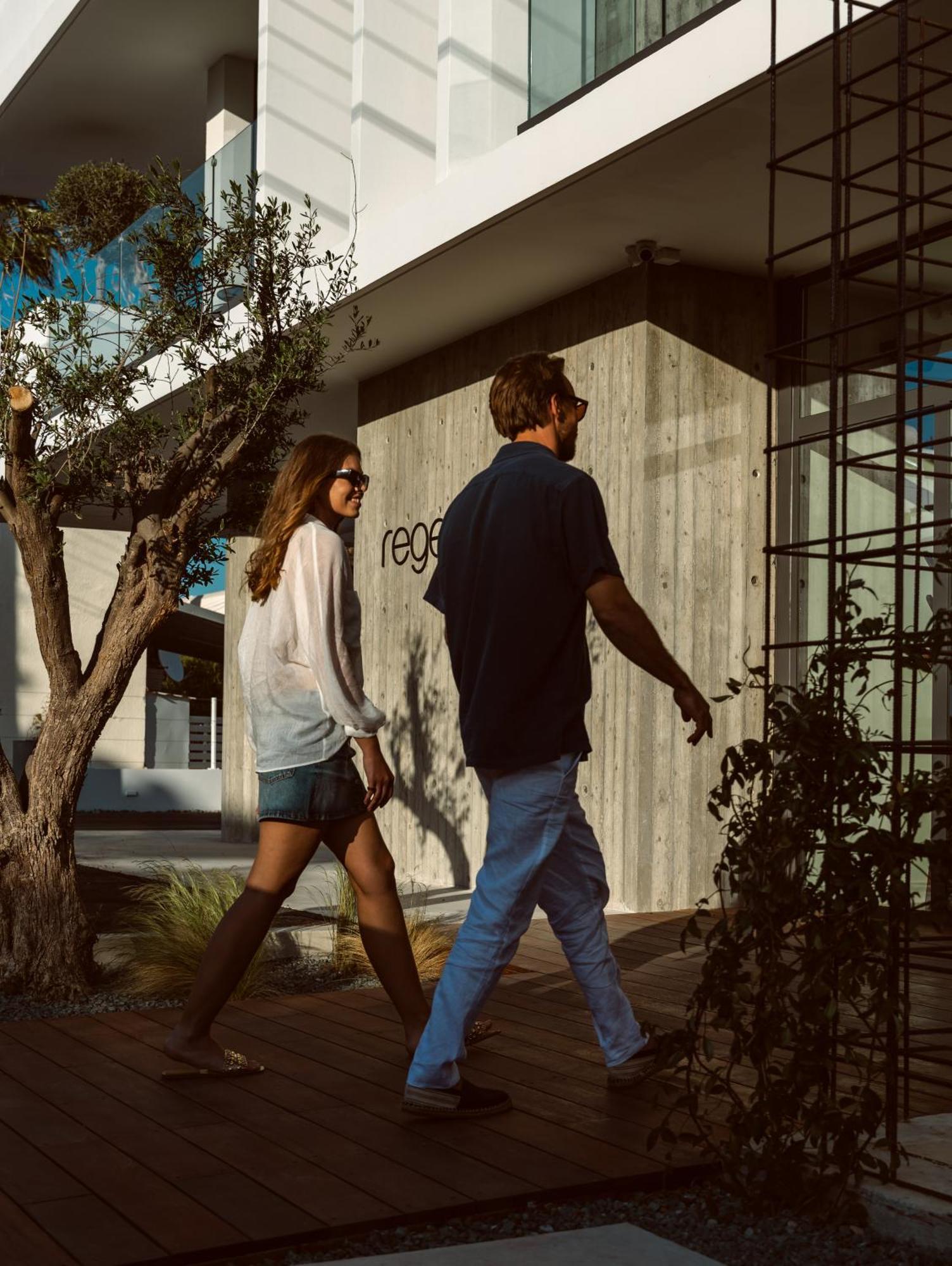 Regency Boutique Hotel Holiday Suites Paphos Buitenkant foto
